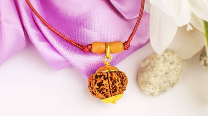 The Magic of 8 Mukhi Rudraksha for Rahu’s Negative Effects