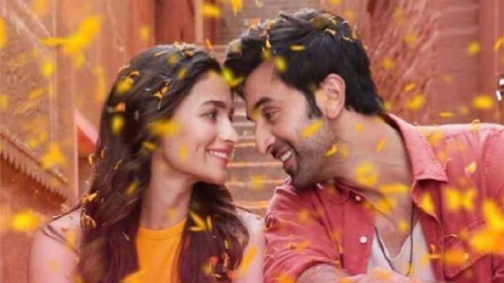 Ranbir & Alia: A Match Made In Heaven? Let's See What The Stars Predict!