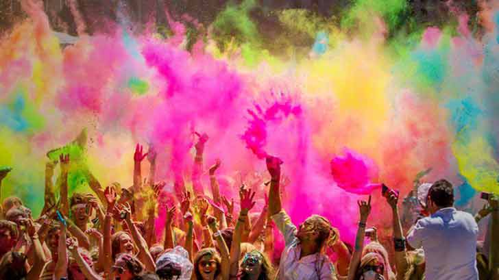 Holi 2024: Date, Significance, And More Interesting Deets Right Here!