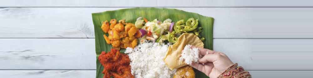 हाथ से खाने की परंपरा