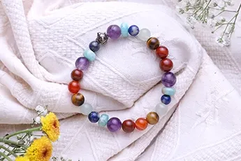 7 Chakra Bracelet 22 Beads mall